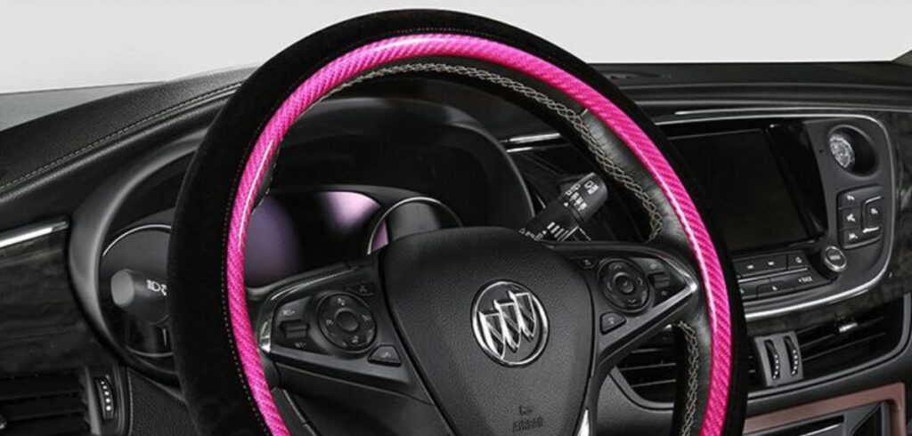 How to Choose The Best Steering Wheel Covers for Hot Weather